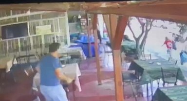 Kamyonetin altında kalan 8 yaşındaki çocuk hayatını kaybetti