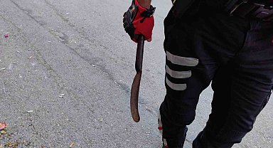 Kovaladığı şahsı satırla yaraladı, 'namus meselesi' dedi