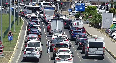 Kuzey Ege'de trafikte dönüş yoğunluğu başladı