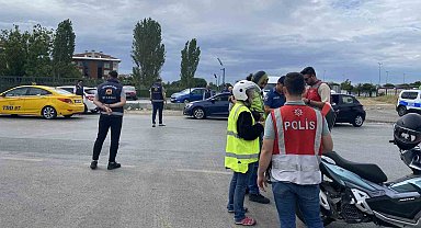 Maltepe'de düzensiz göçmenlere yönelik denetim