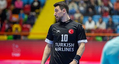 Milli hentbolcu Yakup Yaşar Simsar, CSM Focsani'ye transfer oldu