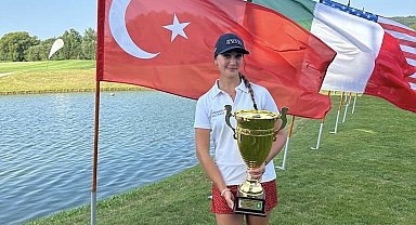 Milli sporcu Deniz Sapmaz, Macaristan'da şampiyon oldu