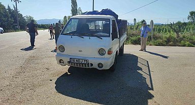 Motosiklet kamyonete çarptı, genç sürücü ağır yaralandı