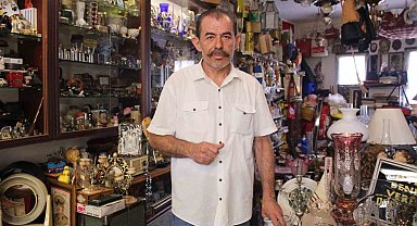 Naftalin kokulu meslek: Antikacılık