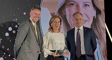 Pegasus Hava Yolları CEO'su Güliz Öztürk'e uluslararası liderlik ödülü