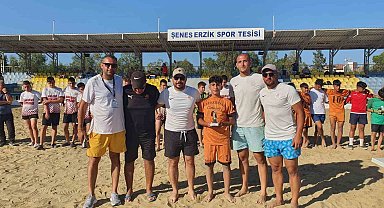 Plaj futbolunda şampiyon Sakin Şehir Seferihisar Spor