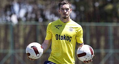 Ryan Kent, "Başarılar ve kupalar isteyen bir kulüp sizi istediği zaman kabul ediyorsunuz"