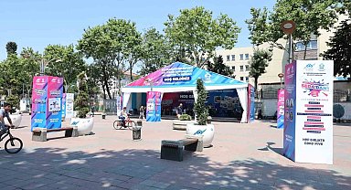 SEDA, LGS tercihlerinde gençlere rehberlik ediyor