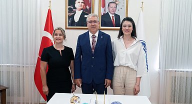 Sosyal bilimcilerden "sandviç kuşağı" araştırması