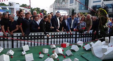 Srebrenitsa Katliamı'nda hayatını kaybedenler Kartal'da hüzünle anıldı