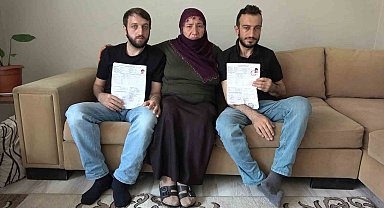 Sultanbeyli'de böbrek hastası iki kardeş yaklaşık 10 yıldır nakil bekliyor