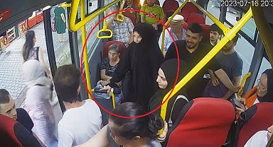Toplu taşımada tesettürlü kıza yapılan terbiyesizlik kamerada