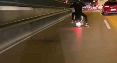 Trafikte tehlikeli yolculuk kamerada
