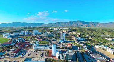 Yakın Doğu Üniversitesi, Türkiye'nin en başarılı üç vakıf üniversitesinden biri oldu