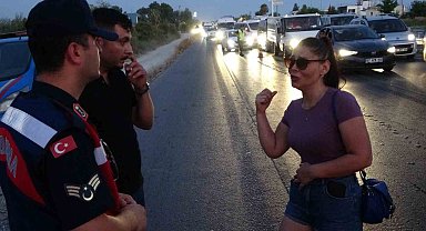 Yeşil ışık yanınca herkes ileri, tır geri gitti: Sürücülerin panik anları kameralara yansıdı