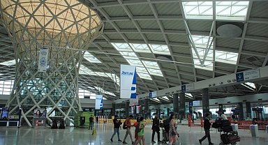 Yılın ilk yarısında İzmir'e yarım milyon turist