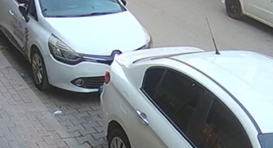 Yola aniden fırlayan çocuğa otomobil böyle çarptı