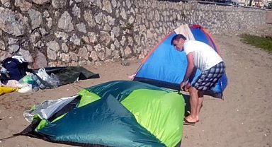 Zabıtadan 'çadır' operasyonu