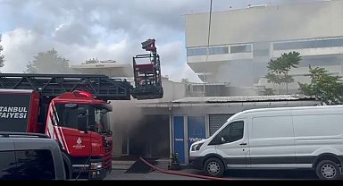Zeytinburnu'nda korkutan yangın