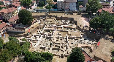 1326 Bursa'sı Hisar'da ortaya çıkıyor