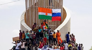 Afrika uzmanı Çalışkan: "Diğer Afrika ülkelerinde de darbe girişiminin yolu açılabilir"
