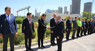Ankara'nın yeni Emniyet Müdürü Dinç görevi törenle devraldı