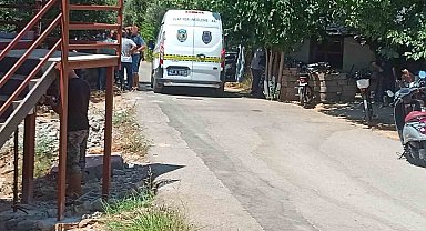 Antalya'da cinnet geçiren şahıs önce eşini, sonra kendini öldürdü