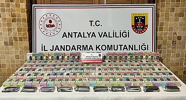 Antalya'da kaçak 287 elektronik sigara ele geçirildi