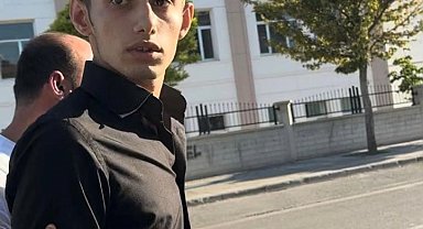 Aracın önünü kesip döner bıçağı ile tehdit ettiler