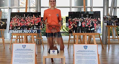 Avrupa Şampiyonunun final maçı kareleri sergi oldu