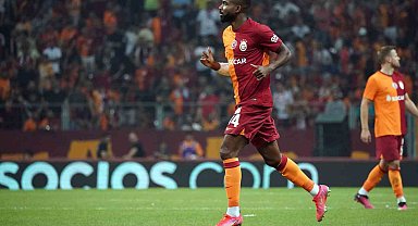 Bakambu, Galatasaray formasıyla ilk maçına çıktı