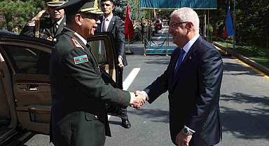 Bakan Güler, Azerbaycanlı mevkidaşı ile bir araya geldi