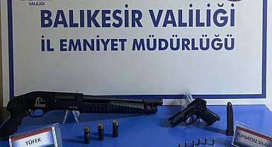 Balıkesir'de Aranan 28 Şahsa Gözaltı