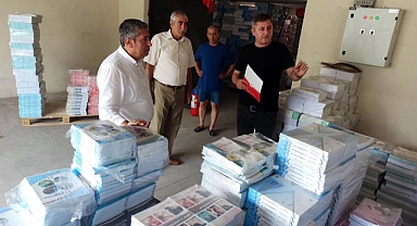 Balıkesir'de Öğrencilere 1 Milyon 735 Bin Ücretsiz Ders Kitabı