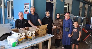 Başkan Elbi, Muharrem ayı için vatandaşlara aşure dağıttı