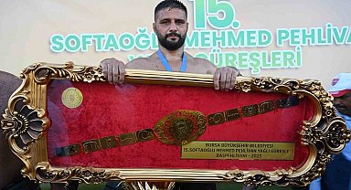 Başpehlivan Serhat Gökmen oldu