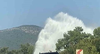 Bodrum'da ana isale hattı yine patladı