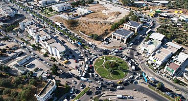Bodrum'da trafik durdu, tüm yollar kitlendi