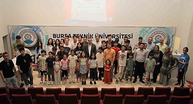 Bursa'da bağımlılık tiyatro ile anlatıldı