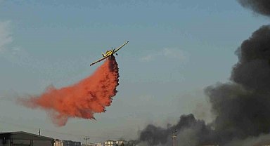 Bursa'da yanan fabrikalara 3 helikopter ve 2 uçak havadan müdahale ediyor