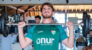 Bursaspor çalışmalara devam ediyor