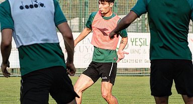 Bursaspor son antrenmanını Minareliçavuş Tesisleri'nde yaptı