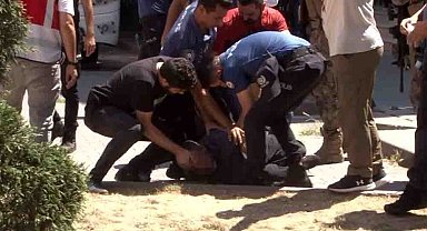 Büyükçekmece Adliyesi önünde hareketli anlar