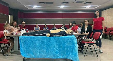 Büyükşehir'den hasta bakıcı ve refakatçilere eğitim