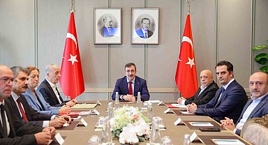 Cumhurbaşkanı Yardımcısı Yılmaz, işçi temsilcileriyle bir araya geldi