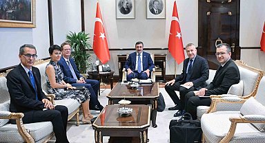 Cumhurbaşkanı Yardımıcısı Yılmaz, Avrupa Birliği Türkiye Delegasyonu Başkanı ile görüştü