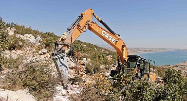Diyarbakır'da çiftçilerin talebiyle 3 bin metre mera yolu oluşturuldu