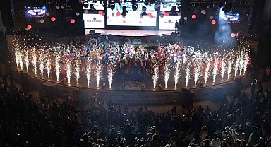 Dünyanın en iyi festivalinin finali de muhteşem oldu