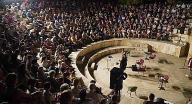 Efes Tiyatro Festivali, Matruşka ile sona erdi