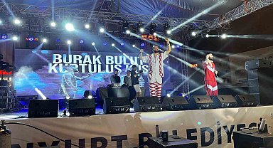 Esenyurt'ta Burak Bulut ve Kurtuluş Kuş rüzgarı esti